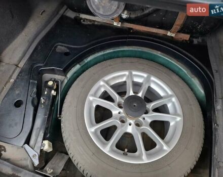 Зеленый БМВ 5 Серия, объемом двигателя 2 л и пробегом 629 тыс. км за 4000 $, фото 7 на Automoto.ua