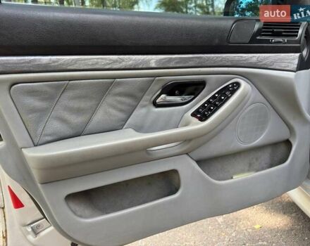 Зеленый БМВ 5 Серия, объемом двигателя 2.5 л и пробегом 370 тыс. км за 6500 $, фото 25 на Automoto.ua