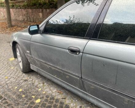 Зеленый БМВ 5 Серия, объемом двигателя 2.9 л и пробегом 250 тыс. км за 2800 $, фото 6 на Automoto.ua