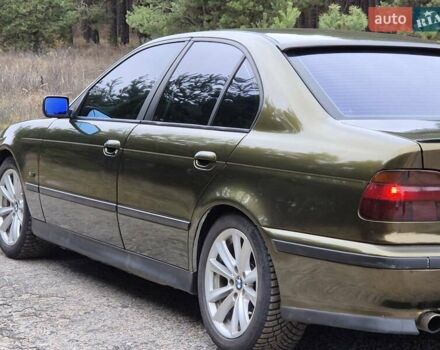 Зеленый БМВ 5 Серия, объемом двигателя 2.5 л и пробегом 370 тыс. км за 6500 $, фото 7 на Automoto.ua