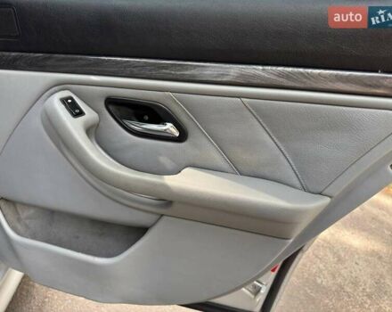 Зеленый БМВ 5 Серия, объемом двигателя 2.5 л и пробегом 370 тыс. км за 6500 $, фото 20 на Automoto.ua