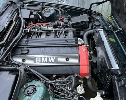 Зеленый БМВ 5 Серия, объемом двигателя 2 л и пробегом 400 тыс. км за 1950 $, фото 5 на Automoto.ua