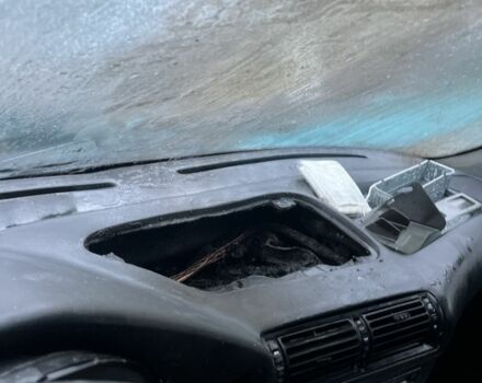 Зеленый БМВ 5 Серия, объемом двигателя 2 л и пробегом 400 тыс. км за 1950 $, фото 10 на Automoto.ua