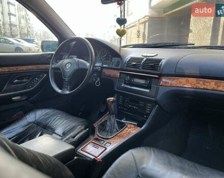 Зеленый БМВ 5 Серия, объемом двигателя 1.99 л и пробегом 330 тыс. км за 3350 $, фото 15 на Automoto.ua