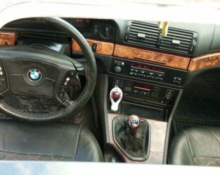 Зеленый БМВ 5 Серия, объемом двигателя 2.5 л и пробегом 200 тыс. км за 2799 $, фото 5 на Automoto.ua