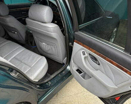 Зеленый БМВ 5 Серия, объемом двигателя 2.93 л и пробегом 403 тыс. км за 4700 $, фото 8 на Automoto.ua