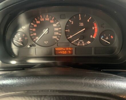 Зелений БМВ 5 Серія, об'ємом двигуна 2.9 л та пробігом 42 тис. км за 3850 $, фото 7 на Automoto.ua