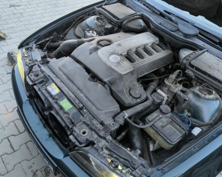 Зеленый БМВ 5 Серия, объемом двигателя 2.5 л и пробегом 443 тыс. км за 3600 $, фото 9 на Automoto.ua