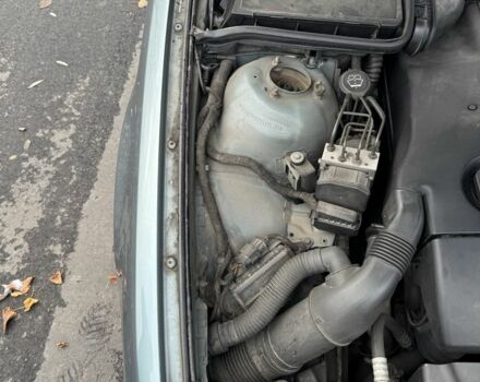 Зеленый БМВ 5 Серия, объемом двигателя 2.5 л и пробегом 400 тыс. км за 2400 $, фото 2 на Automoto.ua