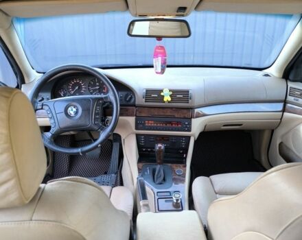 Зеленый БМВ 5 Серия, объемом двигателя 2.5 л и пробегом 443 тыс. км за 3600 $, фото 12 на Automoto.ua