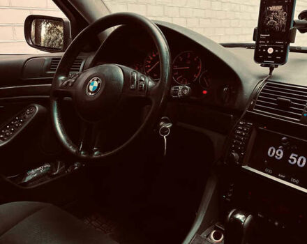 Зеленый БМВ 5 Серия, объемом двигателя 2.5 л и пробегом 400 тыс. км за 5100 $, фото 17 на Automoto.ua