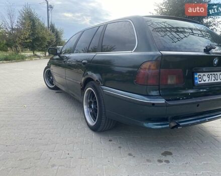 Зеленый БМВ 5 Серия, объемом двигателя 2.5 л и пробегом 470 тыс. км за 4500 $, фото 3 на Automoto.ua