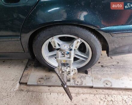 Зеленый БМВ 5 Серия, объемом двигателя 2.5 л и пробегом 527 тыс. км за 10500 $, фото 69 на Automoto.ua