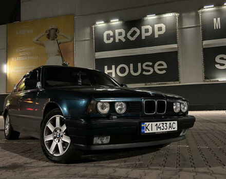 Зеленый БМВ 5 Серия, объемом двигателя 2.5 л и пробегом 300 тыс. км за 2500 $, фото 1 на Automoto.ua