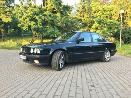 Зелений БМВ 5 Серія, об'ємом двигуна 2.5 л та пробігом 300 тис. км за 3900 $, фото 1 на Automoto.ua