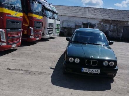 Зелений БМВ 5 Серія, об'ємом двигуна 2.5 л та пробігом 500 тис. км за 2900 $, фото 1 на Automoto.ua