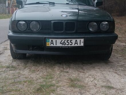 Зеленый БМВ 5 Серия, объемом двигателя 2.5 л и пробегом 304 тыс. км за 2500 $, фото 1 на Automoto.ua