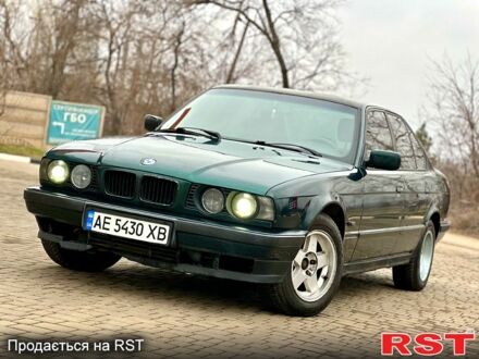 БМВ 5 Серия 1991 в Кривом Роге на Automoto.ua Зеленый БМВ 5 Серия, объемом двигателя 3 л и пробегом 300 тыс. км за 1600 $, фото 1 на Automoto.ua