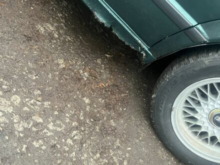 Зелений БМВ 5 Серія, об'ємом двигуна 2.4 л та пробігом 276 тис. км за 2500 $, фото 1 на Automoto.ua