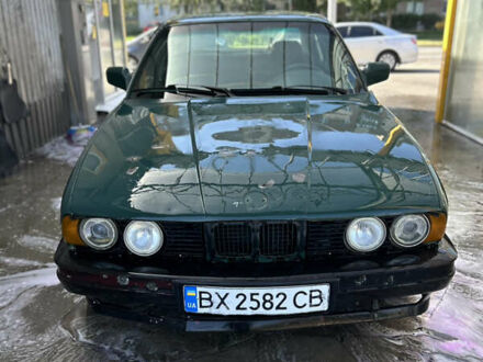 БМВ 5 Серия 1992 в Хмельницком на Automoto.ua Зеленый БМВ 5 Серия, объемом двигателя 1.8 л и пробегом 300 тыс. км за 1700 $, фото 1 на Automoto.ua