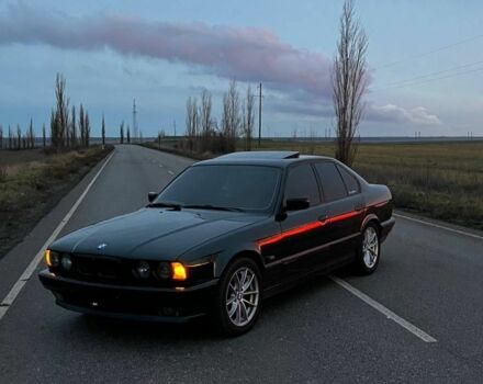 Зеленый БМВ 5 Серия, объемом двигателя 2.5 л и пробегом 420 тыс. км за 5500 $, фото 1 на Automoto.ua