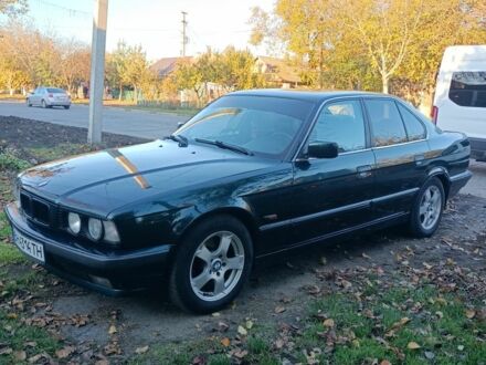 Зеленый БМВ 5 Серия, объемом двигателя 2 л и пробегом 230 тыс. км за 2600 $, фото 1 на Automoto.ua