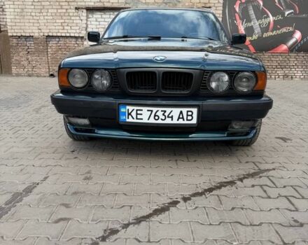 Зеленый БМВ 5 Серия, объемом двигателя 2 л и пробегом 300 тыс. км за 3000 $, фото 1 на Automoto.ua