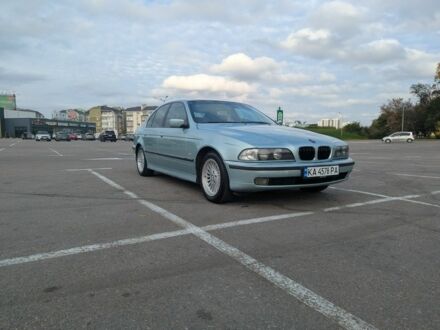 Зеленый БМВ 5 Серия, объемом двигателя 2 л и пробегом 330 тыс. км за 4800 $, фото 1 на Automoto.ua