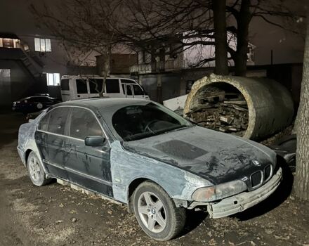 Зеленый БМВ 5 Серия, объемом двигателя 0 л и пробегом 500 тыс. км за 1300 $, фото 1 на Automoto.ua