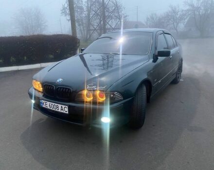 Зеленый БМВ 5 Серия, объемом двигателя 2 л и пробегом 380 тыс. км за 4500 $, фото 1 на Automoto.ua