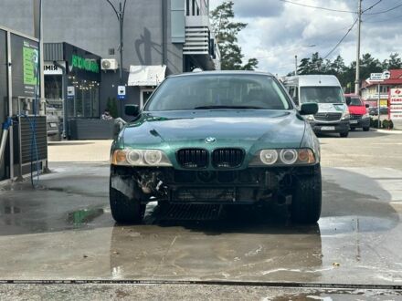 Зелений БМВ 5 Серія, об'ємом двигуна 2 л та пробігом 3 тис. км за 4500 $, фото 1 на Automoto.ua