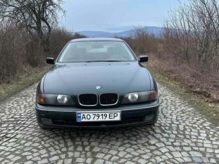 Зеленый БМВ 5 Серия, объемом двигателя 0 л и пробегом 240 тыс. км за 4500 $, фото 1 на Automoto.ua