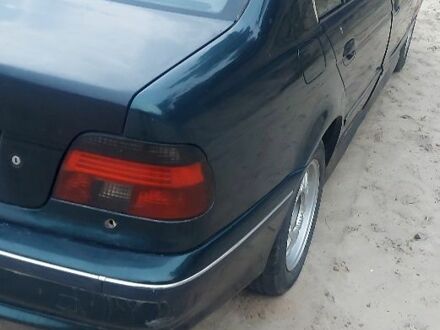 Зеленый БМВ 5 Серия, объемом двигателя 0 л и пробегом 280 тыс. км за 1500 $, фото 1 на Automoto.ua