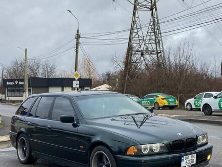 Зеленый БМВ 5 Серия, объемом двигателя 2.5 л и пробегом 478 тыс. км за 5000 $, фото 1 на Automoto.ua