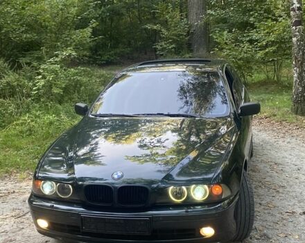 Зелений БМВ 5 Серія, об'ємом двигуна 2.5 л та пробігом 330 тис. км за 3550 $, фото 1 на Automoto.ua