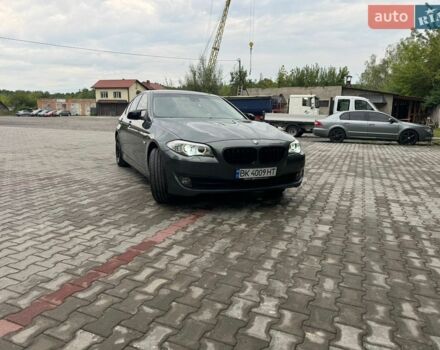Зеленый БМВ 5 Серия, объемом двигателя 2.99 л и пробегом 330 тыс. км за 15999 $, фото 1 на Automoto.ua
