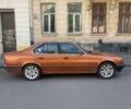 Оранжевый БМВ 5 Серия, объемом двигателя 2 л и пробегом 300 тыс. км за 2650 $, фото 1 на Automoto.ua