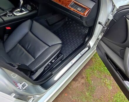 Серый БМВ 5-series, объемом двигателя 3 л и пробегом 280 тыс. км за 13900 $, фото 8 на Automoto.ua