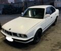 Белый БМВ 520, объемом двигателя 2 л и пробегом 360 тыс. км за 2600 $, фото 1 на Automoto.ua