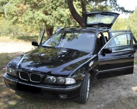 Чорний БМВ 520, об'ємом двигуна 2 л та пробігом 280 тис. км за 6000 $, фото 1 на Automoto.ua