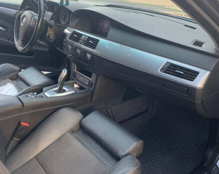 Серый БМВ 520, объемом двигателя 2 л и пробегом 247 тыс. км за 8700 $, фото 6 на Automoto.ua