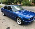 Синій БМВ 520, об'ємом двигуна 2.5 л та пробігом 300 тис. км за 2500 $, фото 1 на Automoto.ua