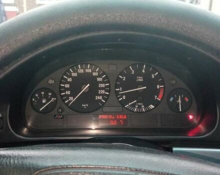 Синий БМВ 520, объемом двигателя 2 л и пробегом 275 тыс. км за 5200 $, фото 1 на Automoto.ua