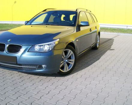 Синий БМВ 520, объемом двигателя 2 л и пробегом 196 тыс. км за 9454 $, фото 1 на Automoto.ua