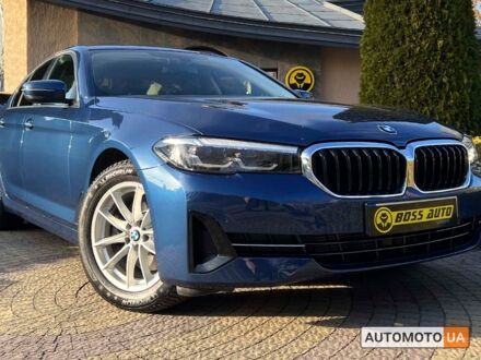 БМВ 520 2021 у Львові на Automoto.ua Синій БМВ 520, об'ємом двигуна 2 л та пробігом 24 тис. км за 41999 $, фото 1 на Automoto.ua