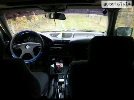 БМВ 524 1990 у Ужгороді на Automoto.ua Білий БМВ 524, об'ємом двигуна 2.4 л та пробігом 50 тис. км за 2200 $, фото 1 на Automoto.ua
