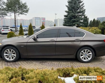 Коричневый БМВ 525, объемом двигателя 3 л и пробегом 215 тыс. км за 17600 $, фото 3 на Automoto.ua