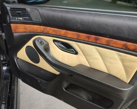 БМВ 525, объемом двигателя 2.5 л и пробегом 220 тыс. км за 4500 $, фото 8 на Automoto.ua