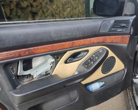 БМВ 525, объемом двигателя 2.5 л и пробегом 220 тыс. км за 4500 $, фото 6 на Automoto.ua