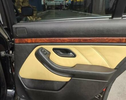 БМВ 525, объемом двигателя 2.5 л и пробегом 220 тыс. км за 4500 $, фото 9 на Automoto.ua